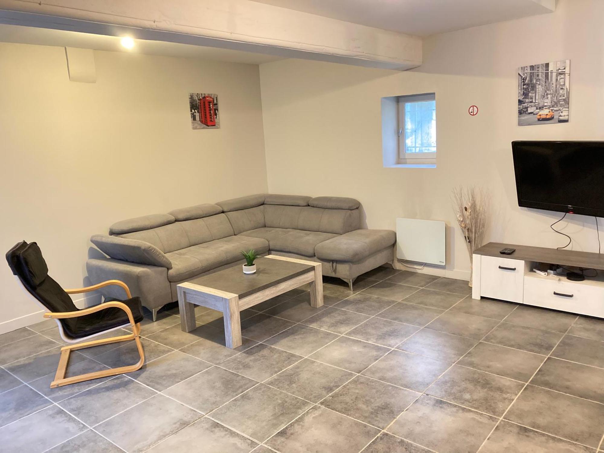 A&J Family - Neuvy Sur Loire - Guedelon Villa Ngoại thất bức ảnh